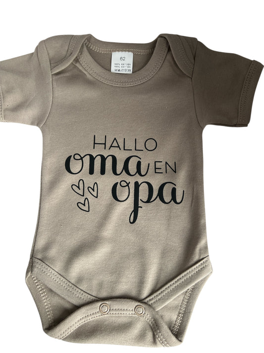 Baby romper met tekst - hallo oma en opa 