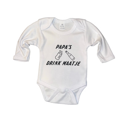 Baby Romper met tekst Papa's Drink maatje