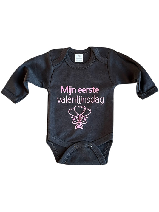 baby romper met tekst - mijn eerste valentijnsdag 